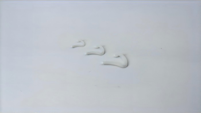 The properties of the material(paraformaldehyde) for use in tissue ligating closure clips 